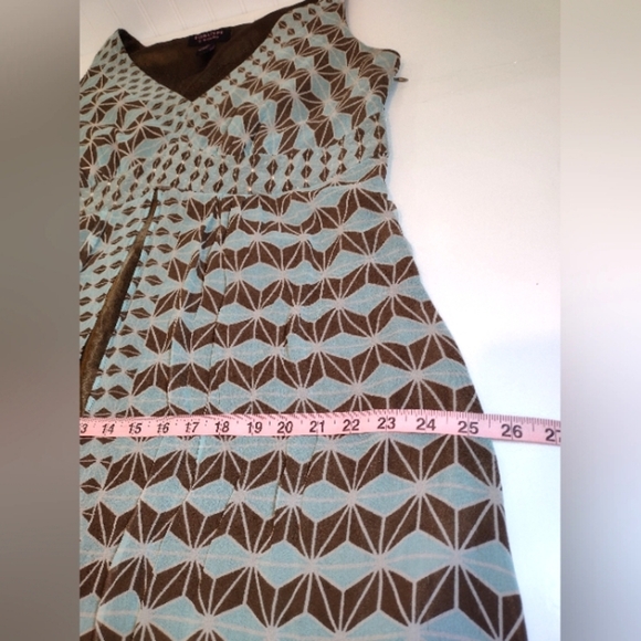 Signature By Robbie Bee Women's Silk Brown and Blue Patterned Dress - Picture 10 of 10